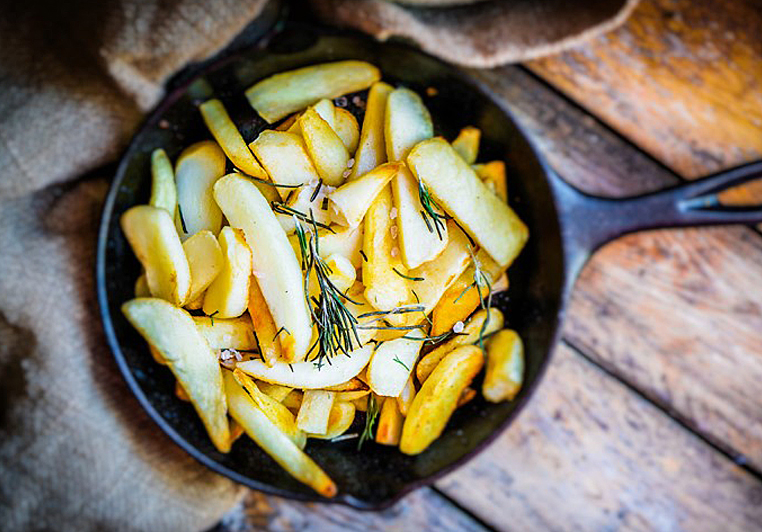 Homestyle Fries With Fresh Rosemary Vegan Nook