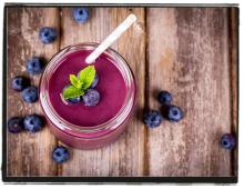 Berry Banana Spinach Smoothie